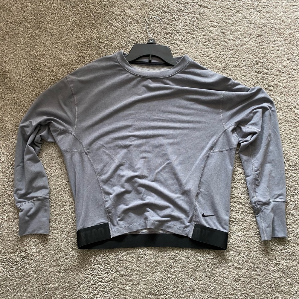 Nike Dri-Fit Loose Workout Long Sleeve Top